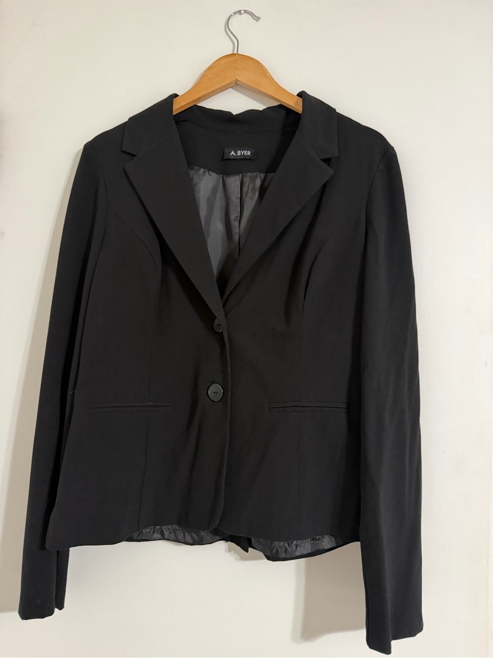 A. Byer Black Women's Two-Button Tailored Blazer Size L